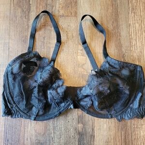 Victoria's Secret Black Floral Lace Sheer Bra